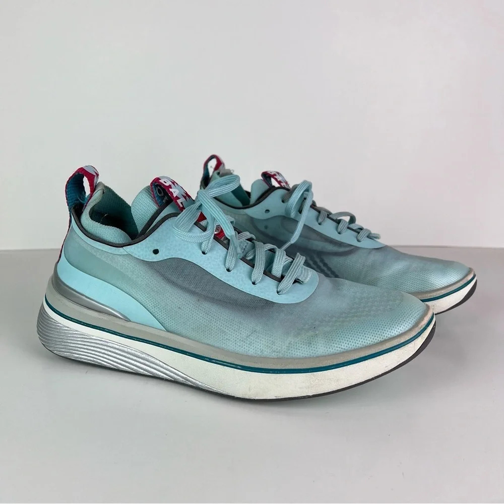 Bala‎ 12 Hight Performance Healthcare Sneakers Size 7.5 Women's Nurse Blue Red